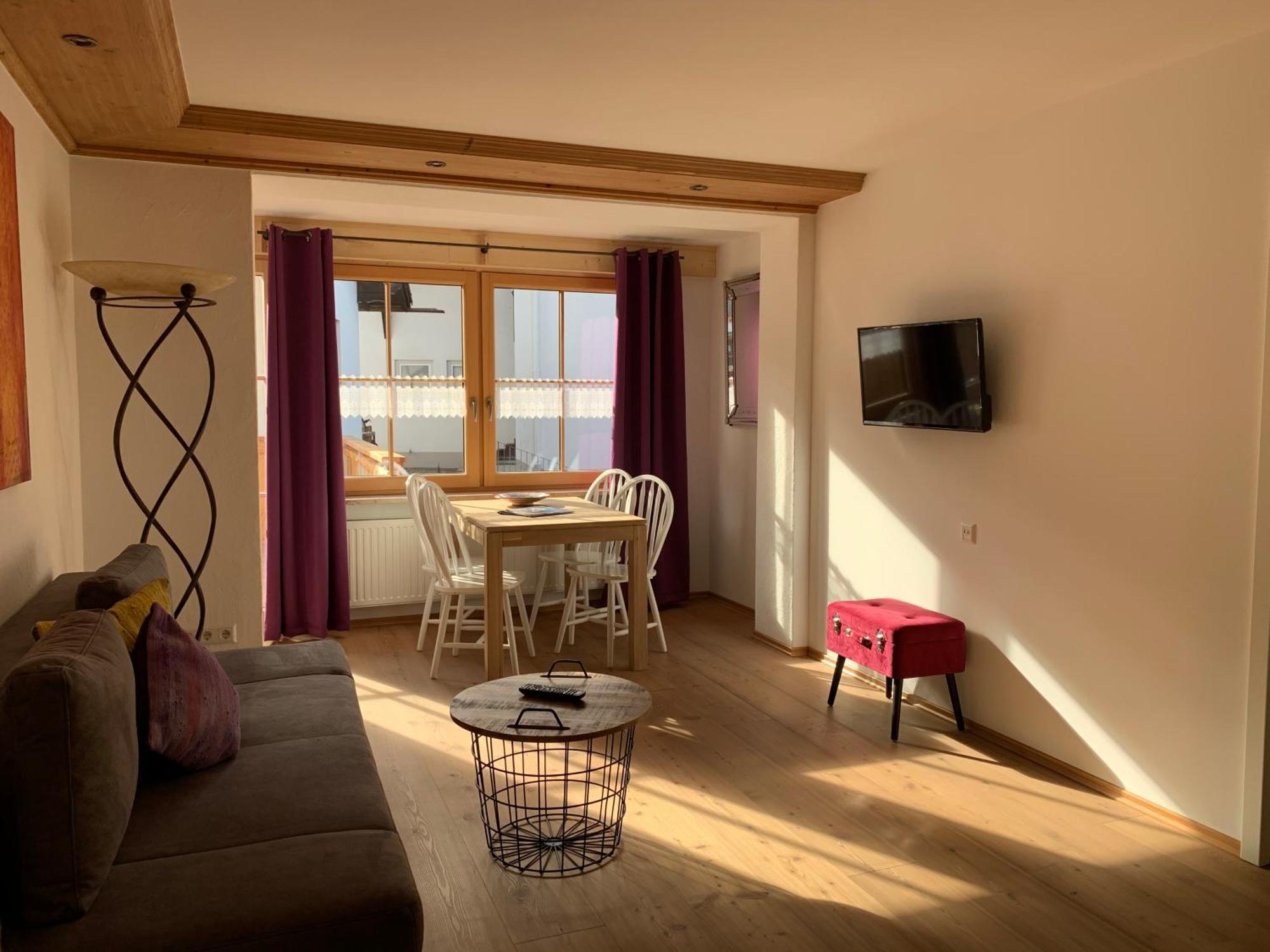 Haus Luna - Apartments Schwangau Esterno foto